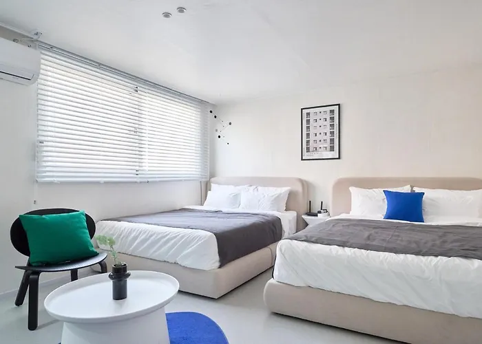 #mangwon Market#han River Park#mangnidan-gil#10 Minutes To Hongdae#4 Queen Beds Appartement Seoel
