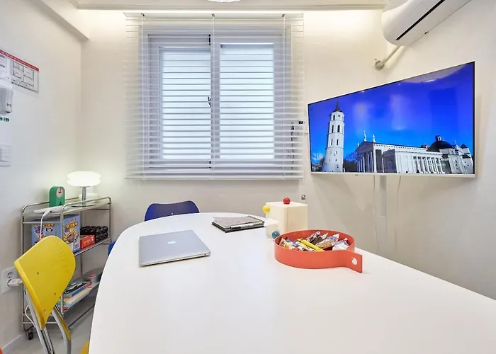 #mangwon Market#han River Park#mangnidan-gil#10 Minutes To Hongdae#4 Queen Beds *