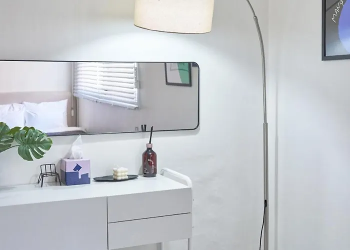 #mangwon Market#han River Park#mangnidan-gil#10 Minutes To Hongdae#4 Queen Beds *