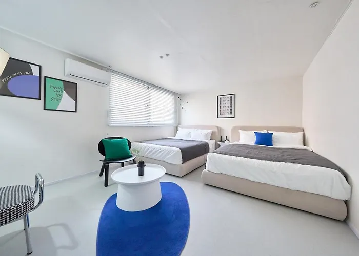#mangwon Market#han River Park#mangnidan-gil#10 Minutes To Hongdae#4 Queen Beds Appartement *