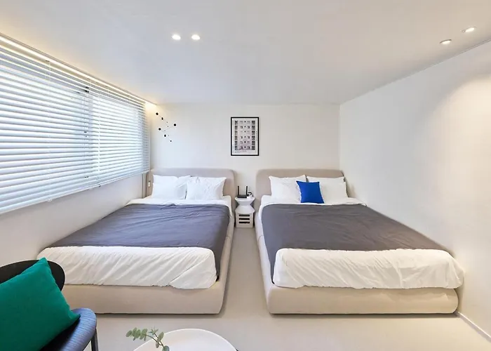 Appartement #mangwon Market#han River Park#mangnidan-gil#10 Minutes To Hongdae#4 Queen Beds *