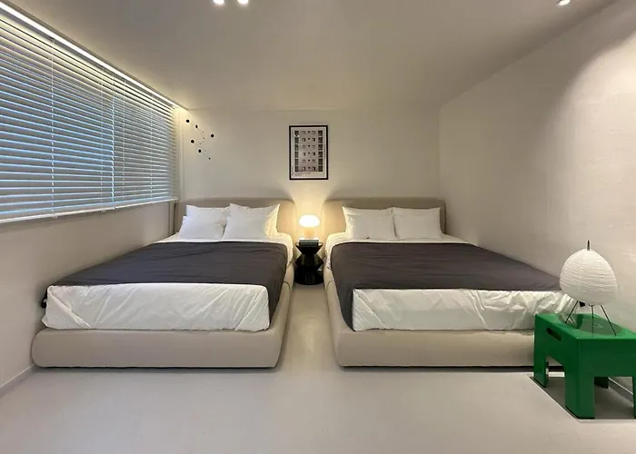 #mangwon Market#han River Park#mangnidan-gil#10 Minutes To Hongdae#4 Queen Beds