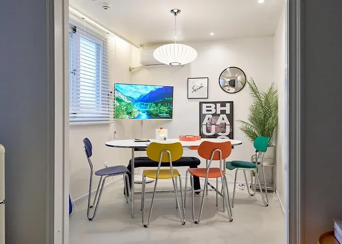 #mangwon Market#han River Park#mangnidan-gil#10 Minutes To Hongdae#4 Queen Beds Appartement